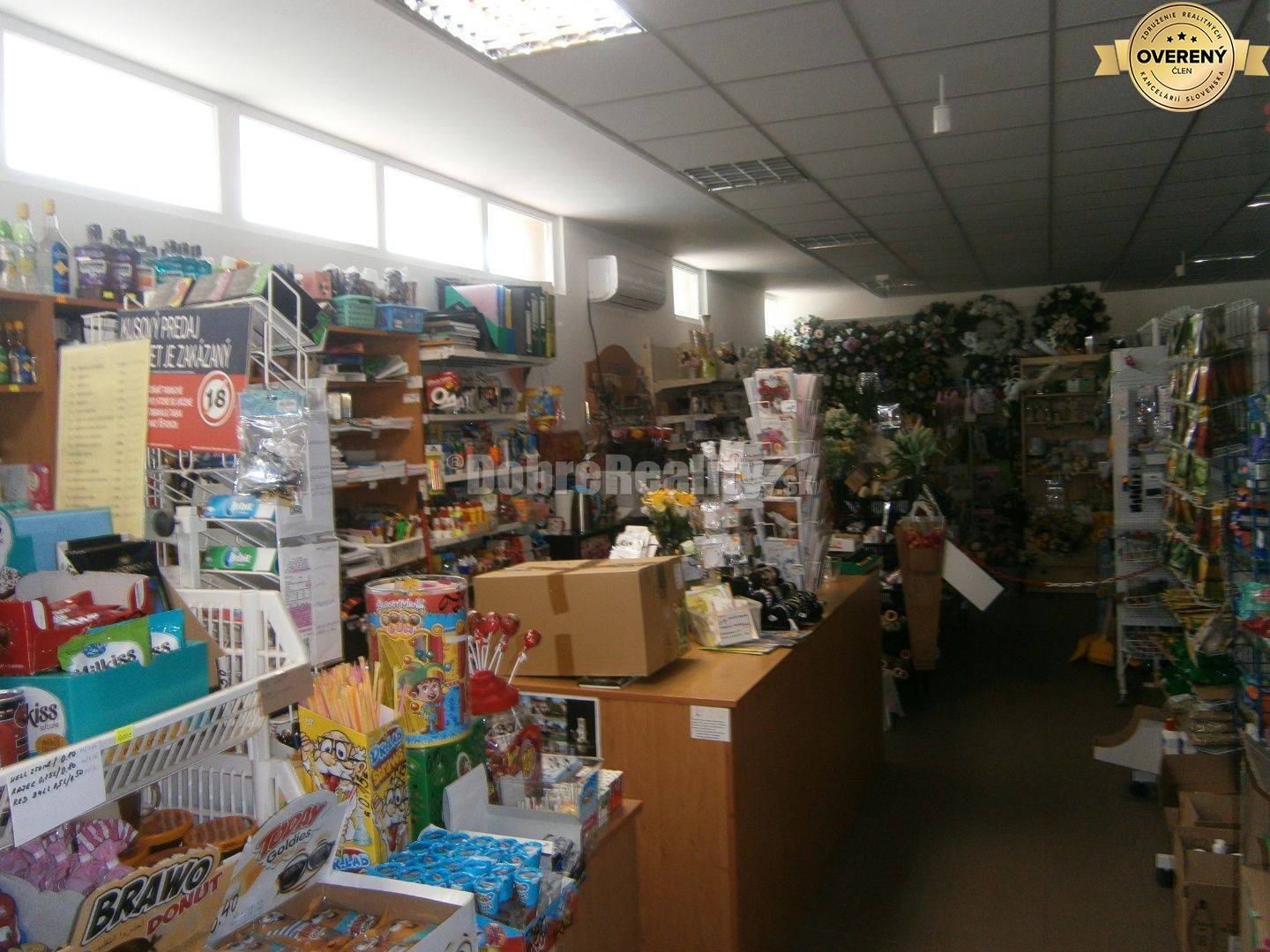 Predajňa rozličného tovaru v obci Kolta na predaj.