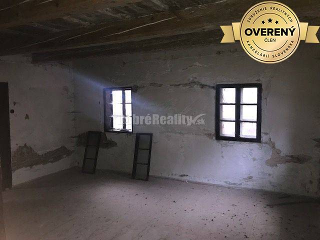 PREDAJ POSLEDNÁ pôvodná banícka drevenica 216m2, Kremnické Bane, Krem