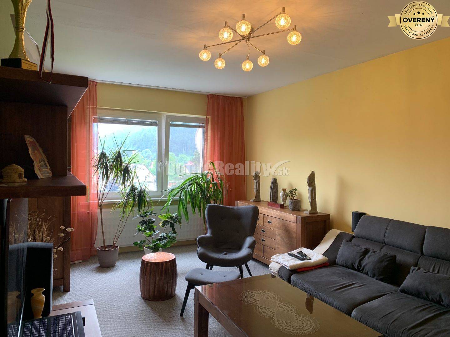 4 - izb. byt s romantickou atmosférou, SNP Považská Bystrica