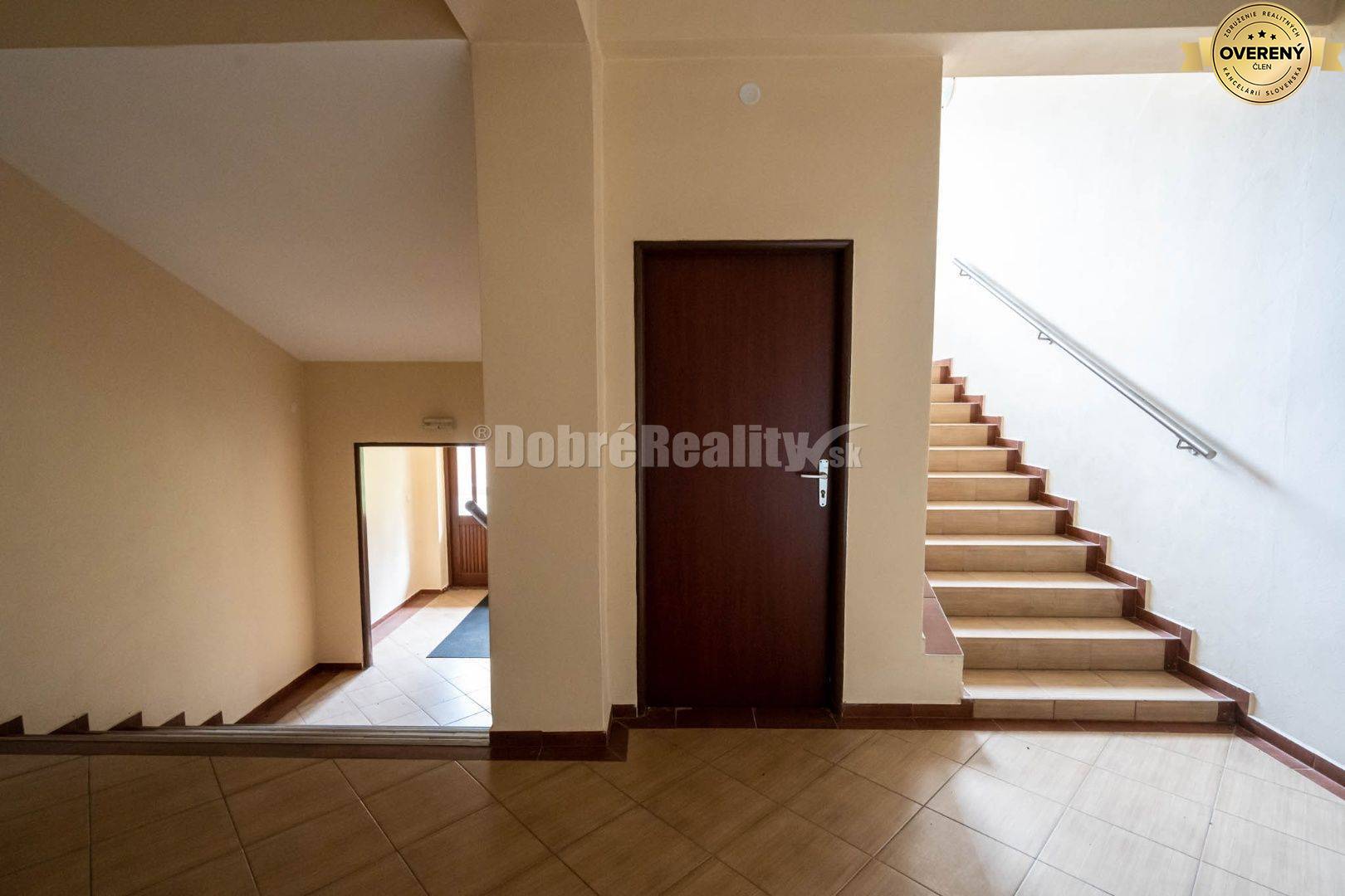 SOKOLOVŇA - PRIESTOR NA PRENÁJOM 26 m2, Brezno