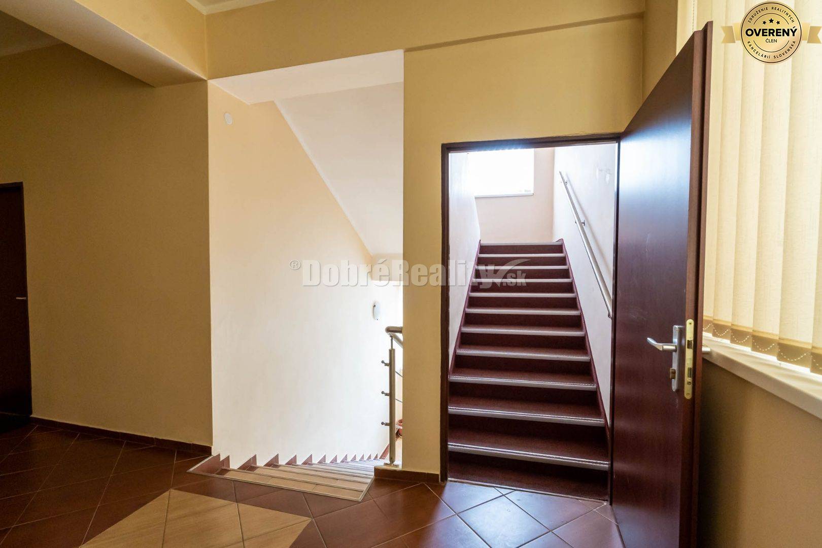 SOKOLOVŇA - PRIESTOR NA PRENÁJOM 26 m2, Brezno