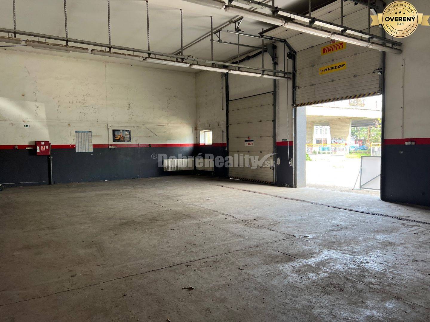 Ponúkame Vám komerčné priestory , priemyselný areál v Prievidzi