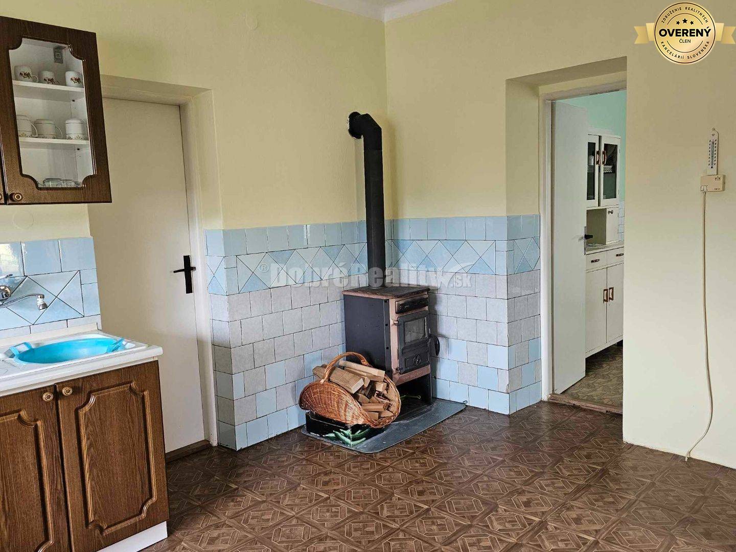 RD v obci RADAVA - 4 km od PODHÁJSKEJ! Veľkolepý pozemok s potenciál