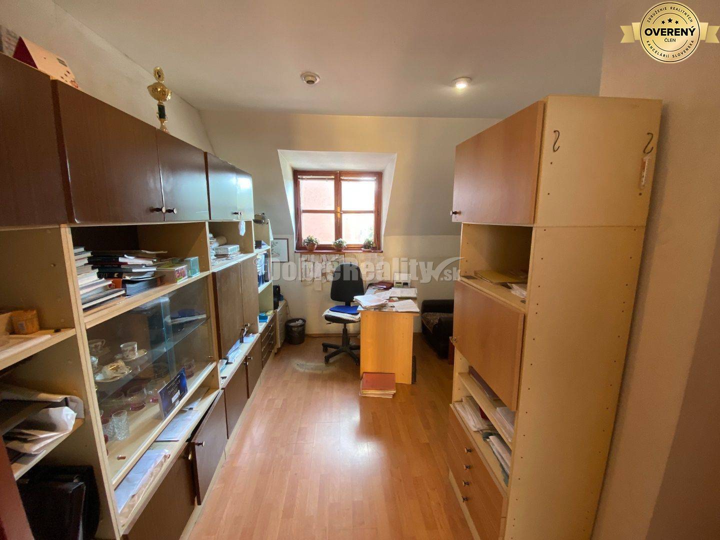 Na predaj polyfunkčná budova v centre mesta na podnikanie alebo na býv