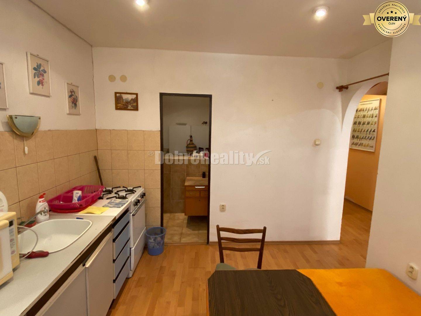 Na predaj polyfunkčná budova v centre mesta na podnikanie alebo na býv