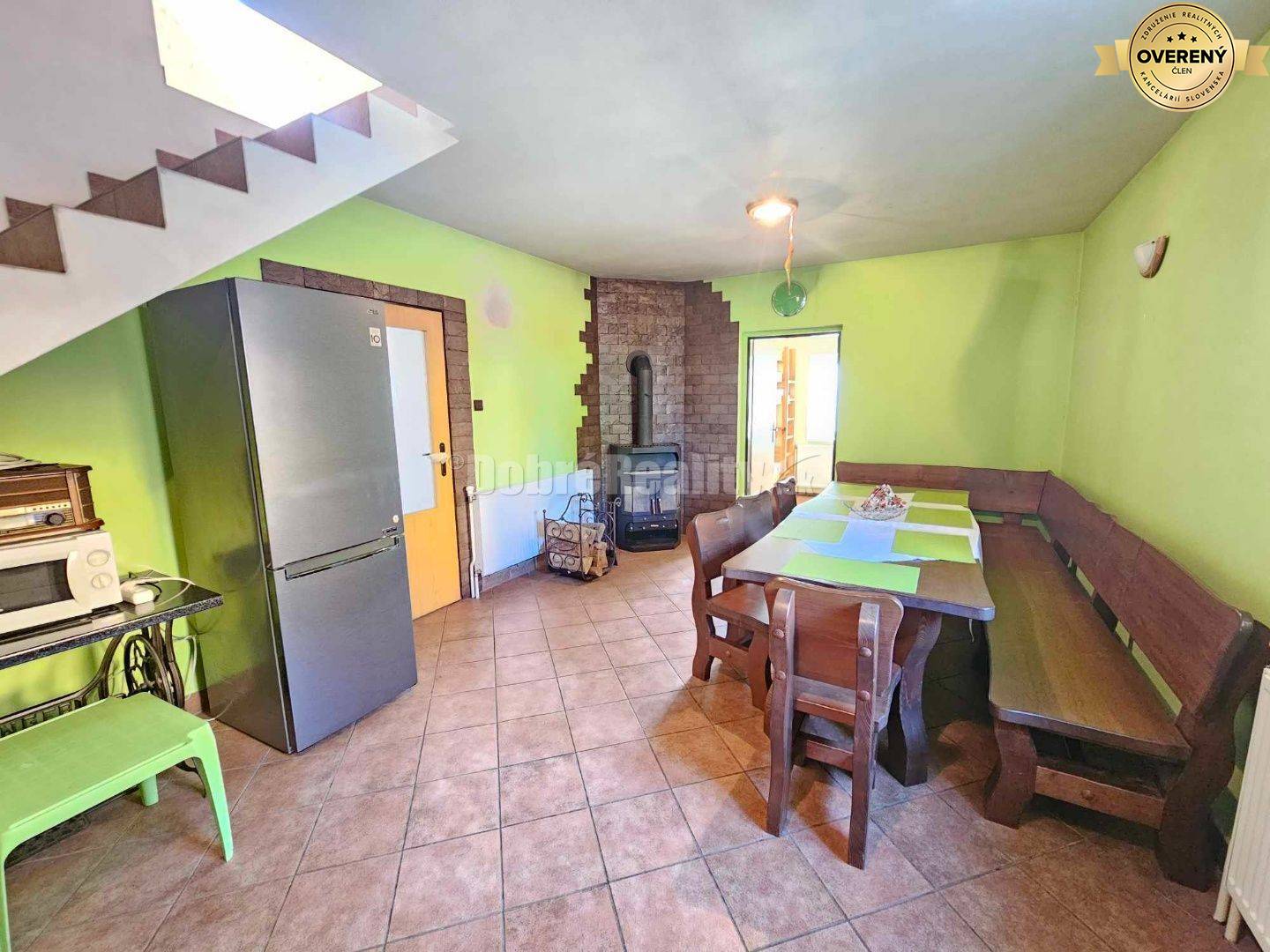 RD / Chalupa v obci Malá LEHOTA v prekrásnom prostredí na pozemku 556m