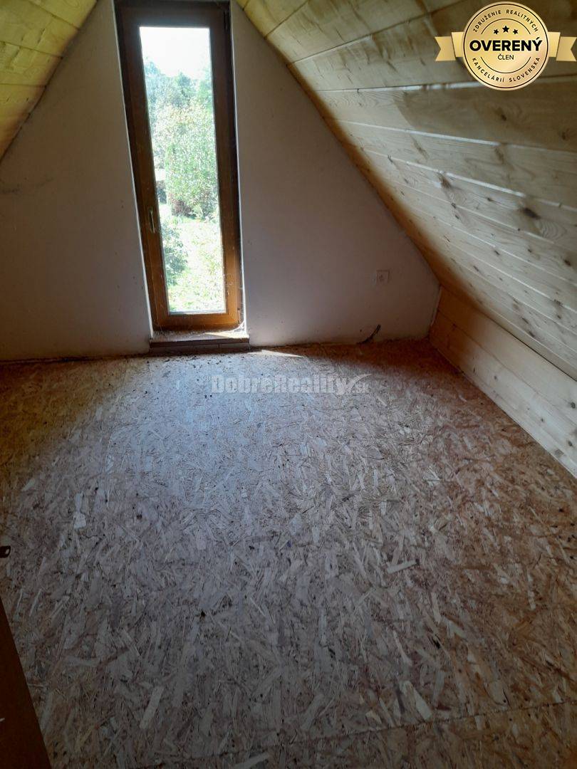 Záhradná chatka Jacovce