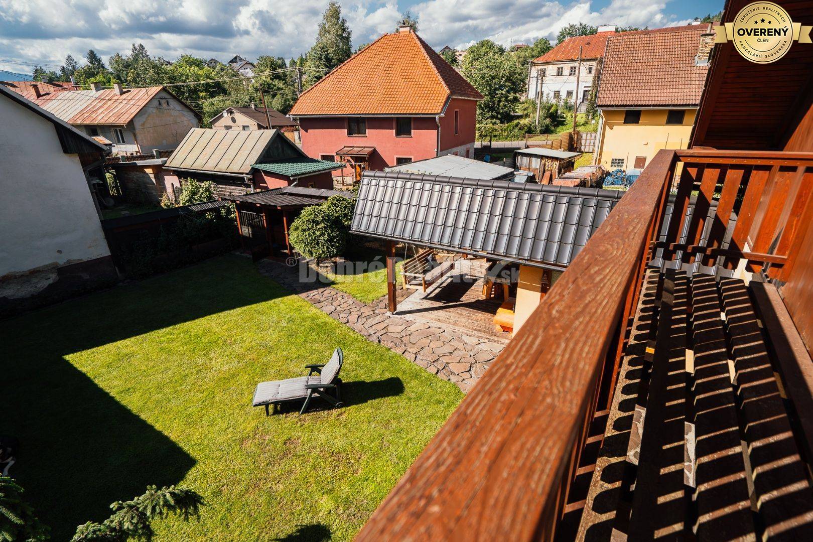 PREDAJ: Rodinný dom na brehu Čierneho Hrona s menším pozemkom, 160 m2,