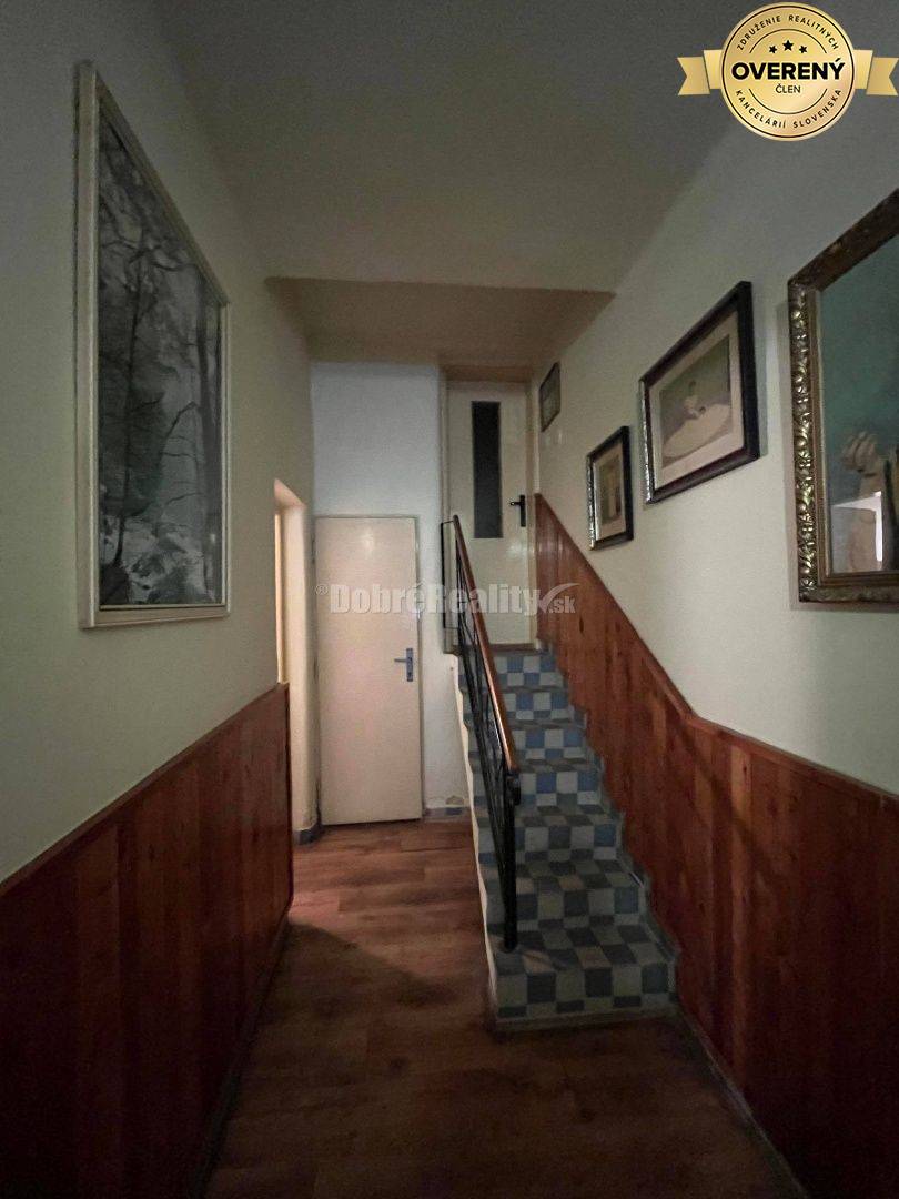 Ponúkame Vám na predaj útulný 4-izb. rodinný dom v obci Gbelce.