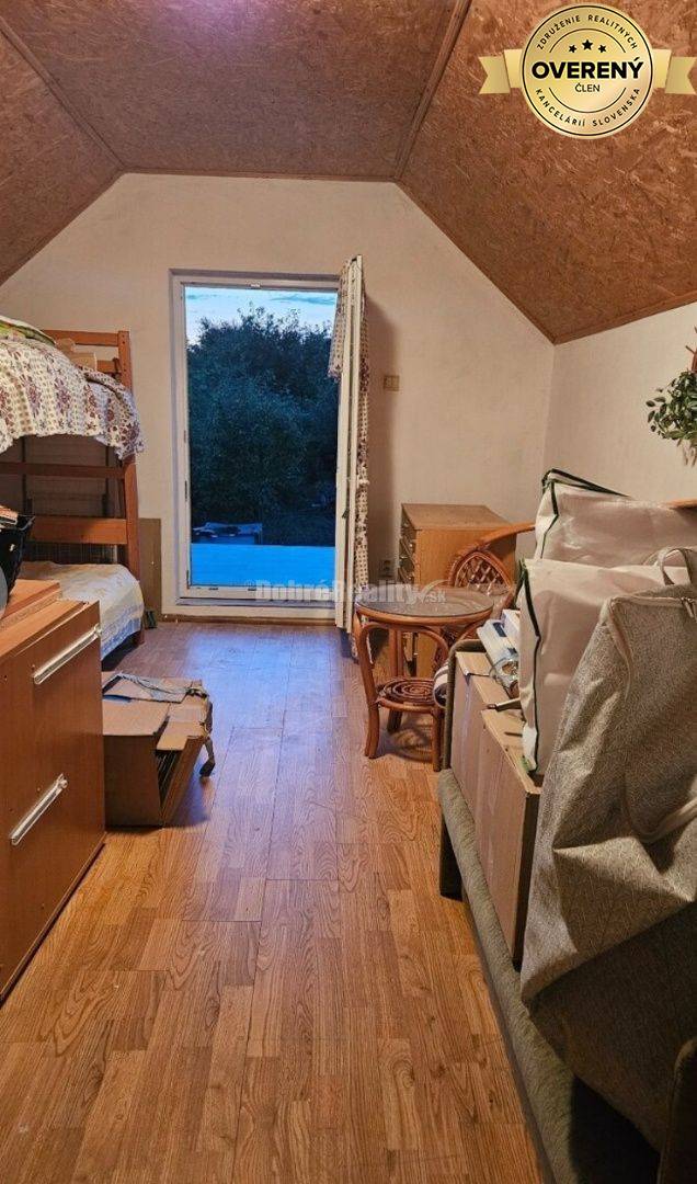 Rekreačná chata vo vinohradníckej lokalite Vráble Dušnok