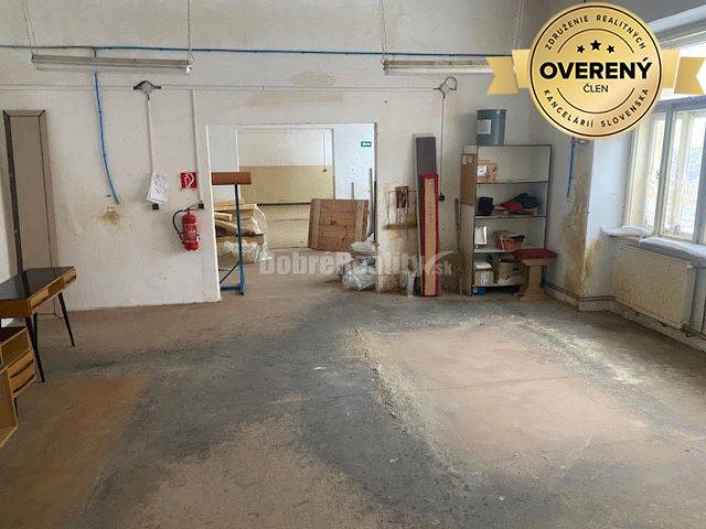 PREDAJ: Investičný objekt v obci Kunešov, okres Žiar nad Hronom