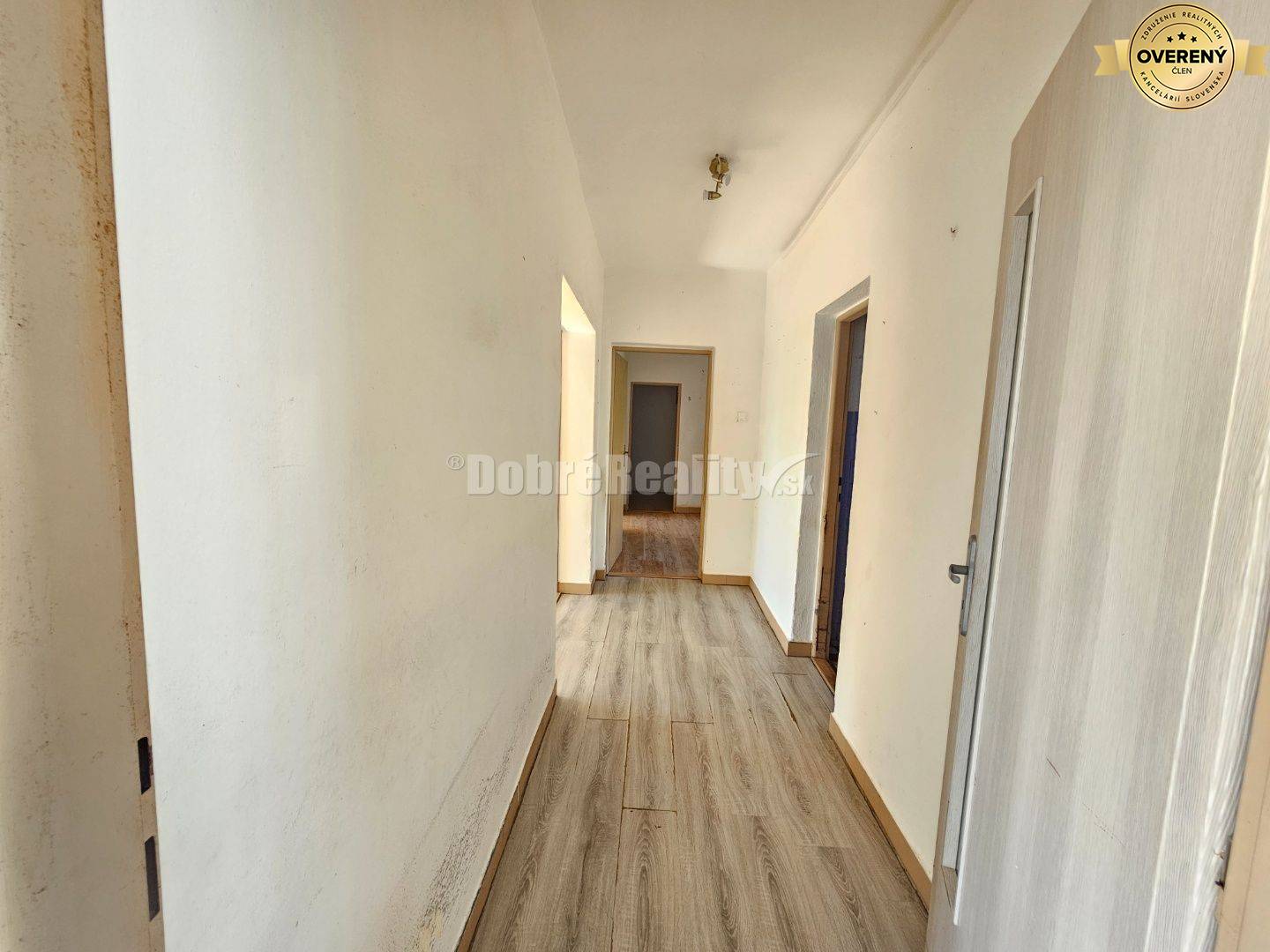 DVOJGENERAČNÝ RD - v obci Hrušovany na pozemku 735m2