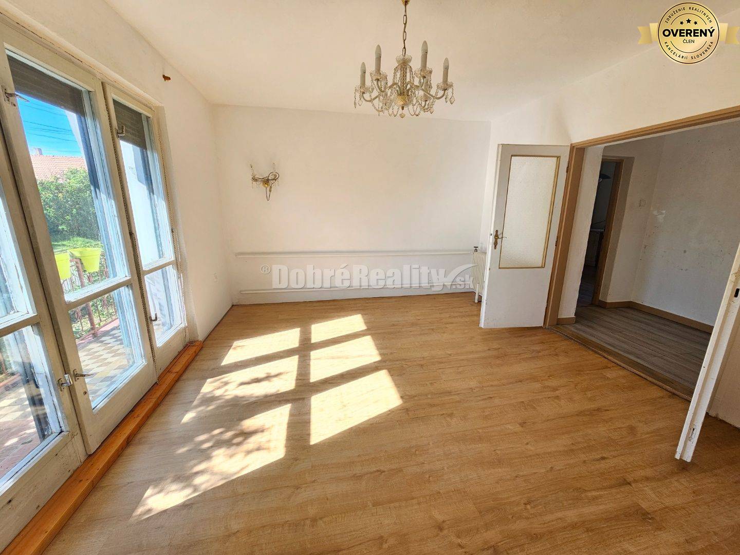 DVOJGENERAČNÝ RD - v obci Hrušovany na pozemku 735m2