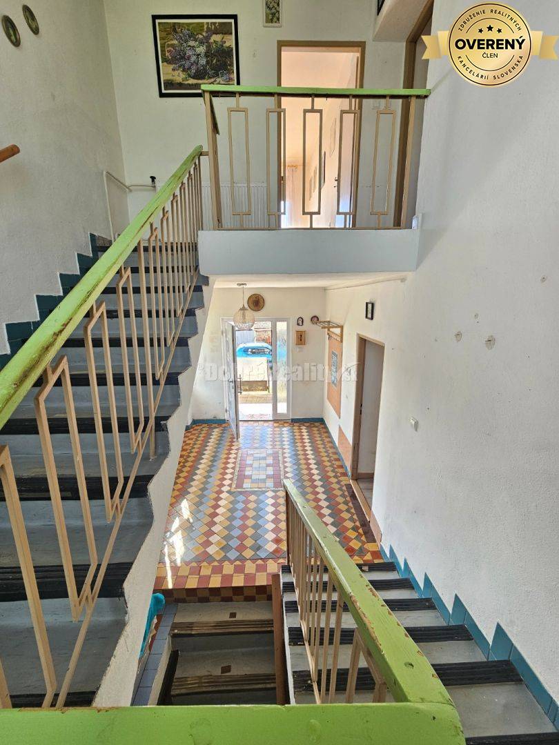 DVOJGENERAČNÝ RD - v obci Hrušovany na pozemku 735m2