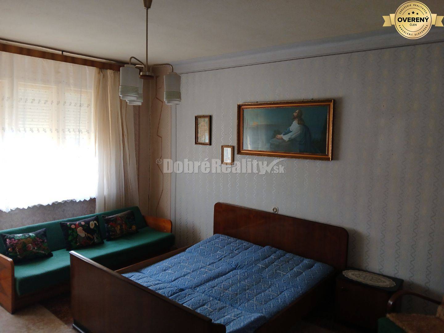 DOBRÉ REALITY - Vidiecky dom s veľkou záhradou v obci Farna (okr. Lev