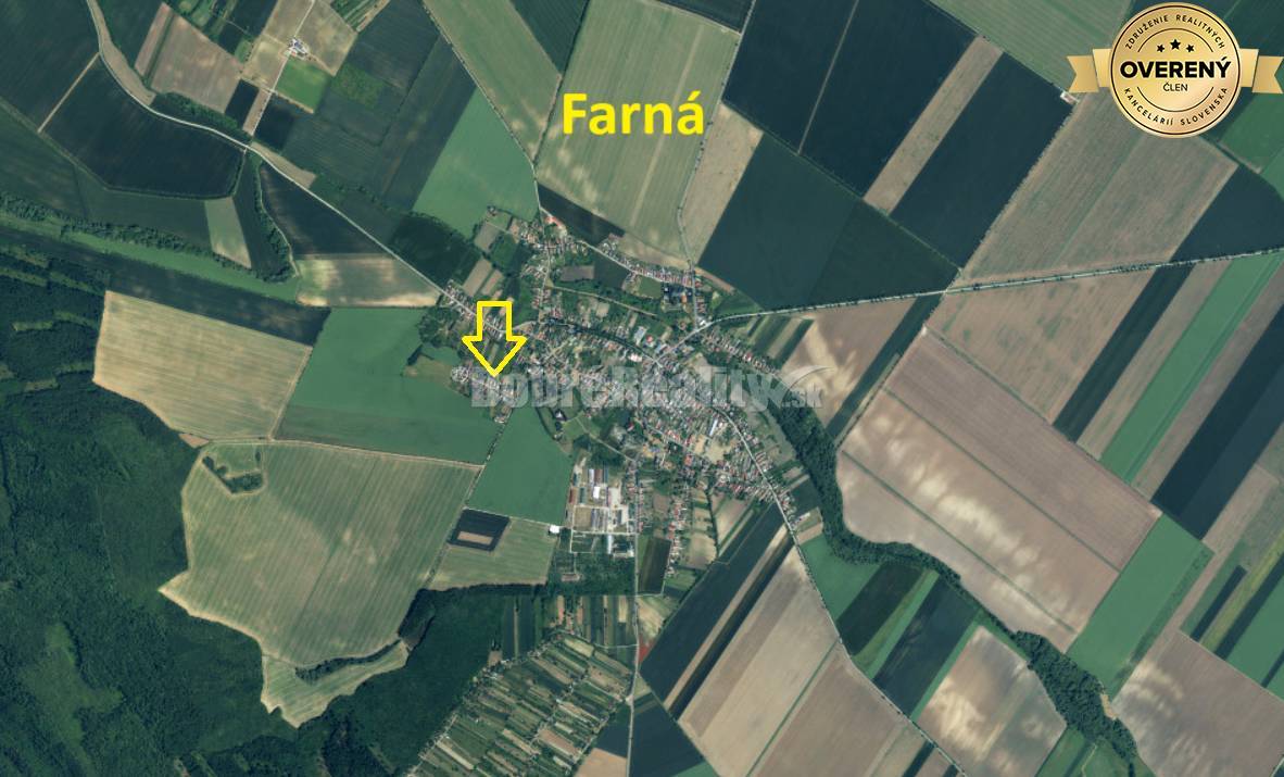 DOBRÉ REALITY - Vidiecky dom s veľkou záhradou v obci Farna (okr. Lev