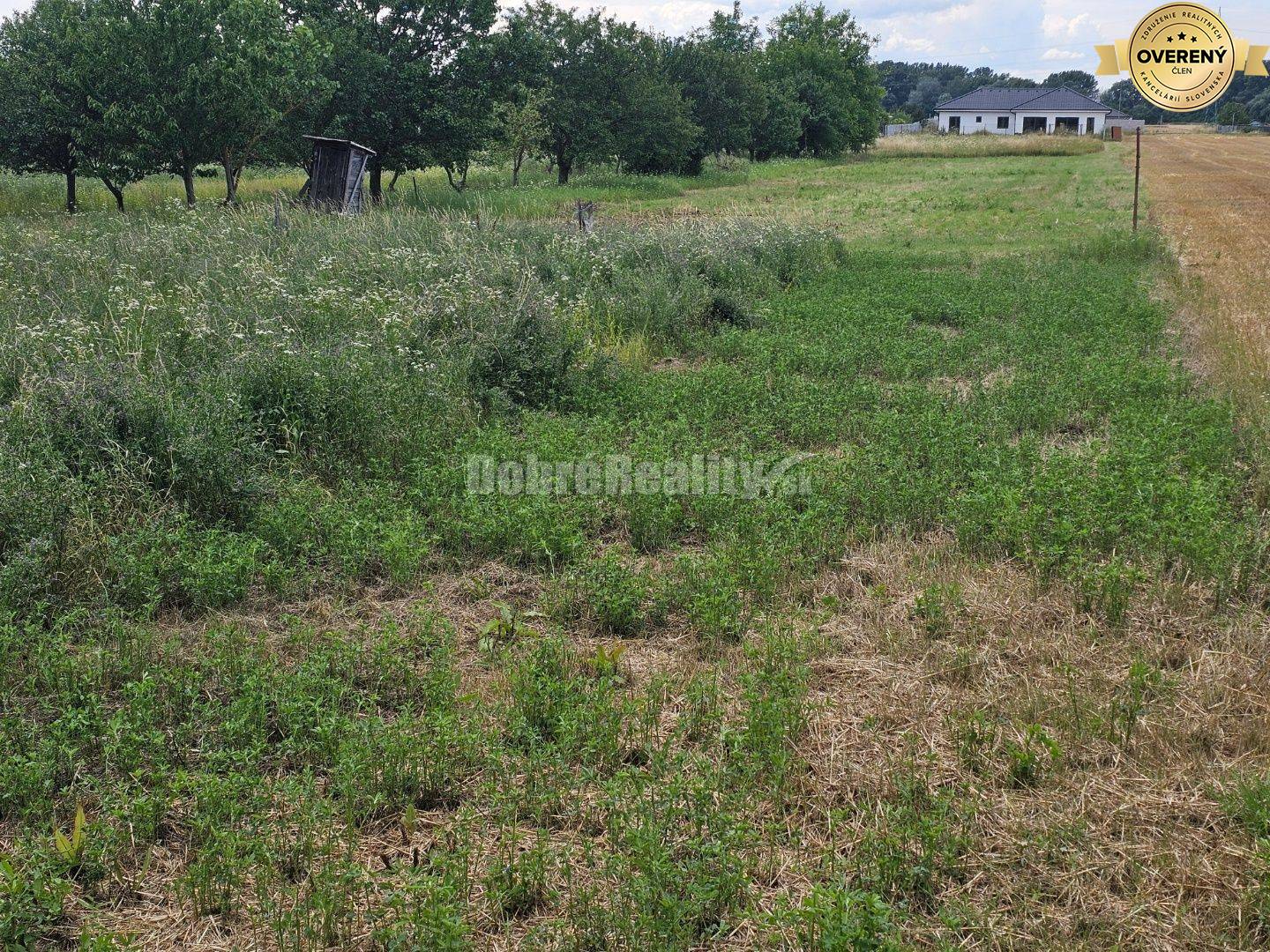 Pozemok v Sokolovciach pod lesom 1473m2 – tiché prostredie - vyjadreni