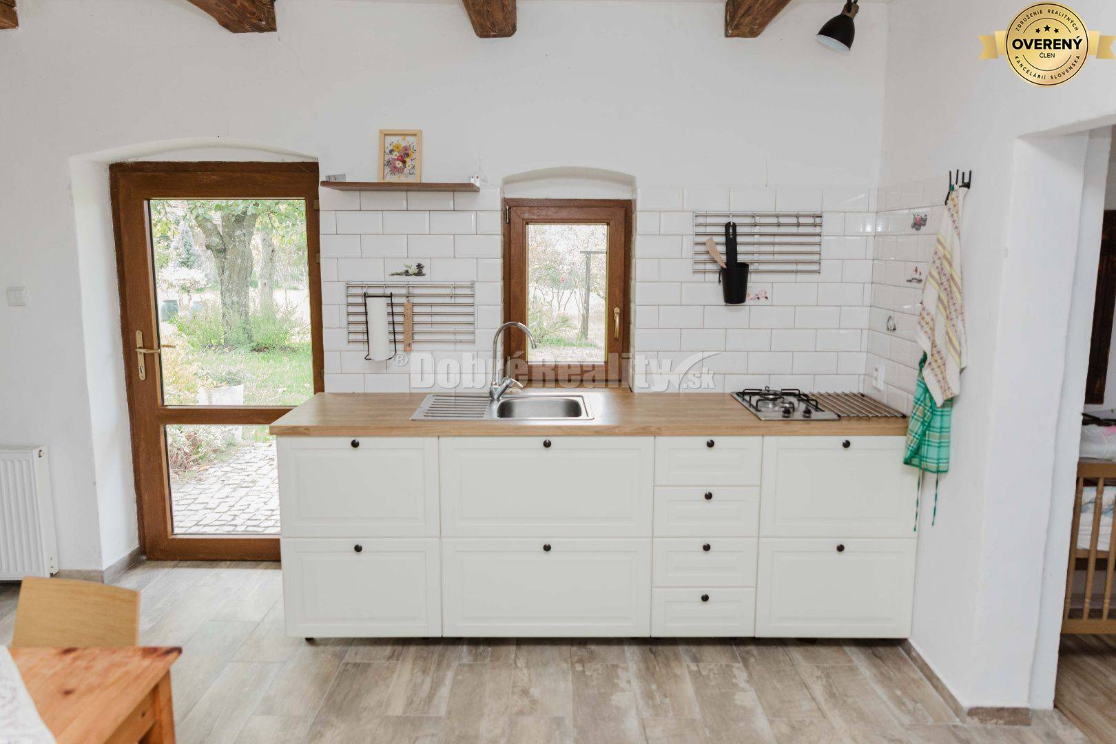 DOBRÉ REALITY - Exkluzívny vidiecky areál s plnou sebestačnosťou – Že