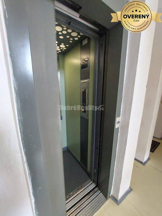 DOBRÉ REALITY - Na predaj, zariadený 1-i, byt, Necpaly