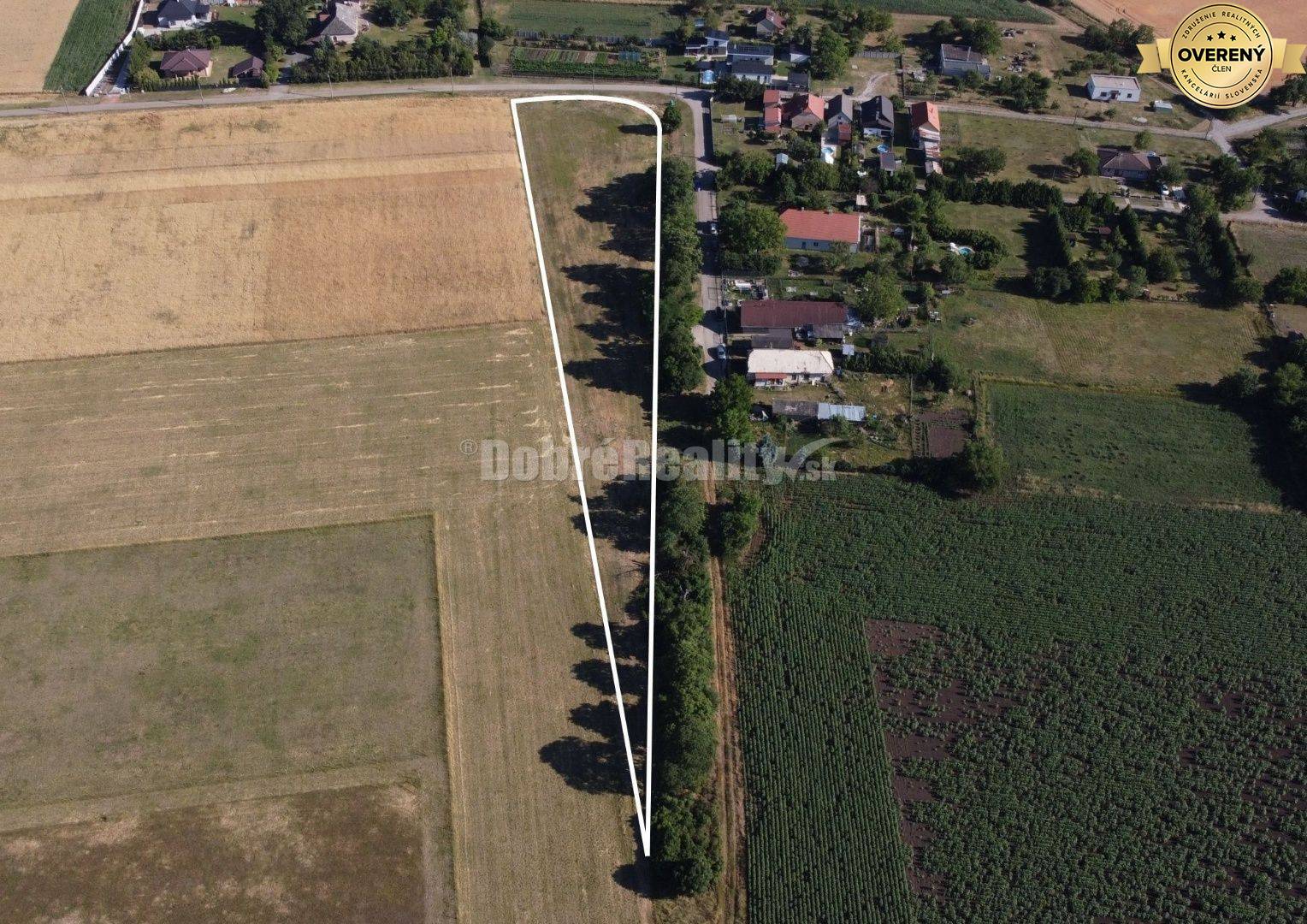 EXKLUZÍVNE U NÁS! Pozemok 8 765 m² - v obci Poľný Kesov