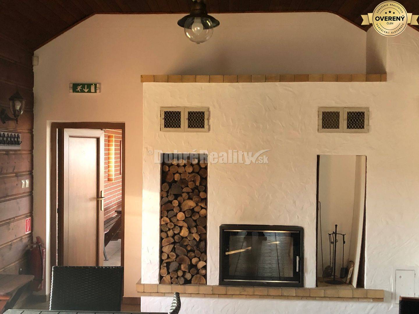 DOBRÉ REALITY - Reštaurácia Villa Negra Dvory nad Žitavou