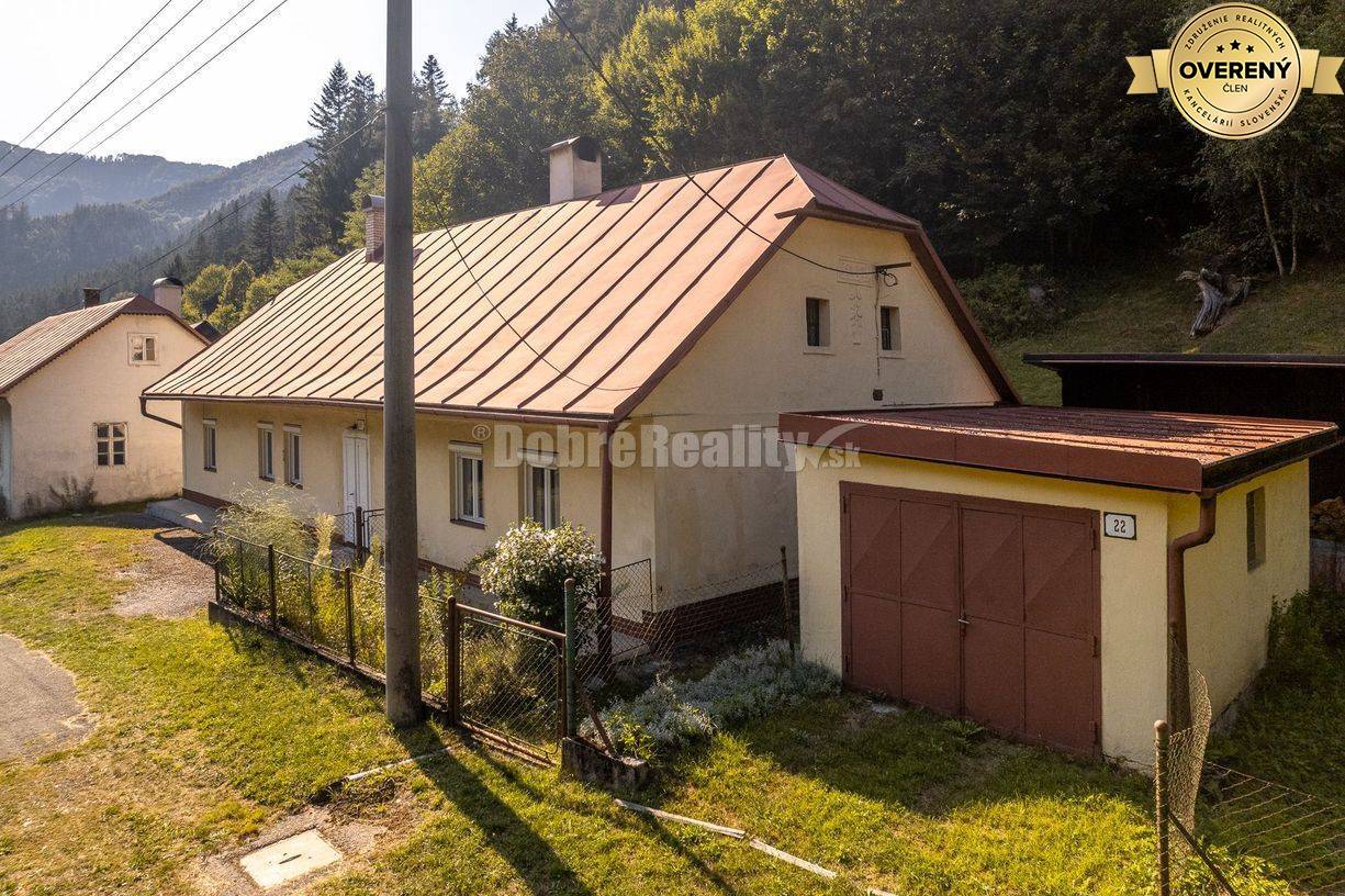 REZERVOVANÝ: Pôvodný starohorský dom pod lesom, 154 m2, Staré Hory - N