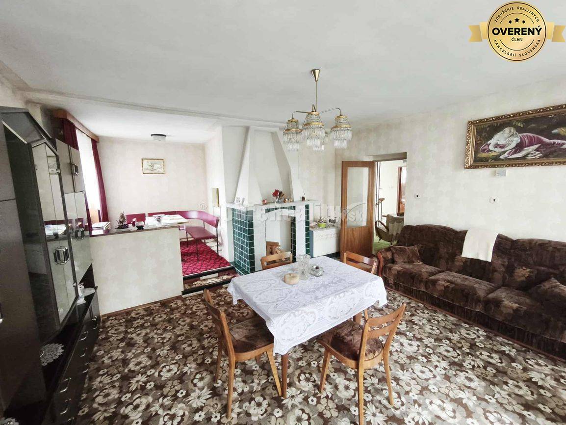 Dobré Reality Vám ponúkajú krásny nadčasový rodinný dom v obci Vlčany