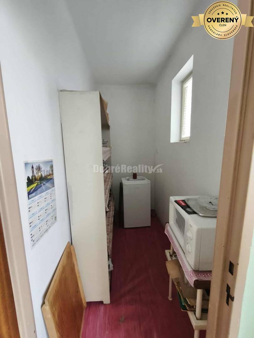 Dobré Reality Vám ponúkajú krásny nadčasový rodinný dom v obci Vlčany