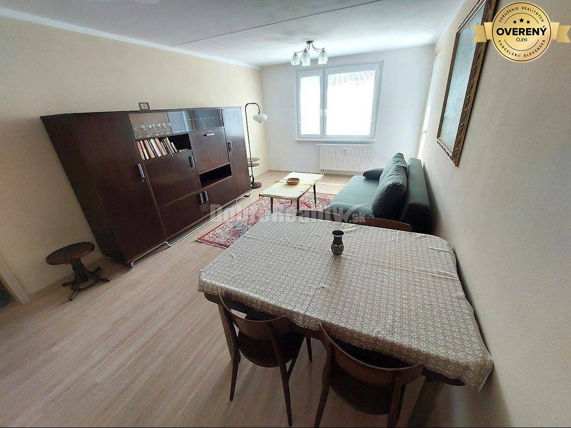 PRENÁJOM: KRÁSNY, VEĽKÝ 3 IZBOVÝ BYT S LOGGIOU, THK