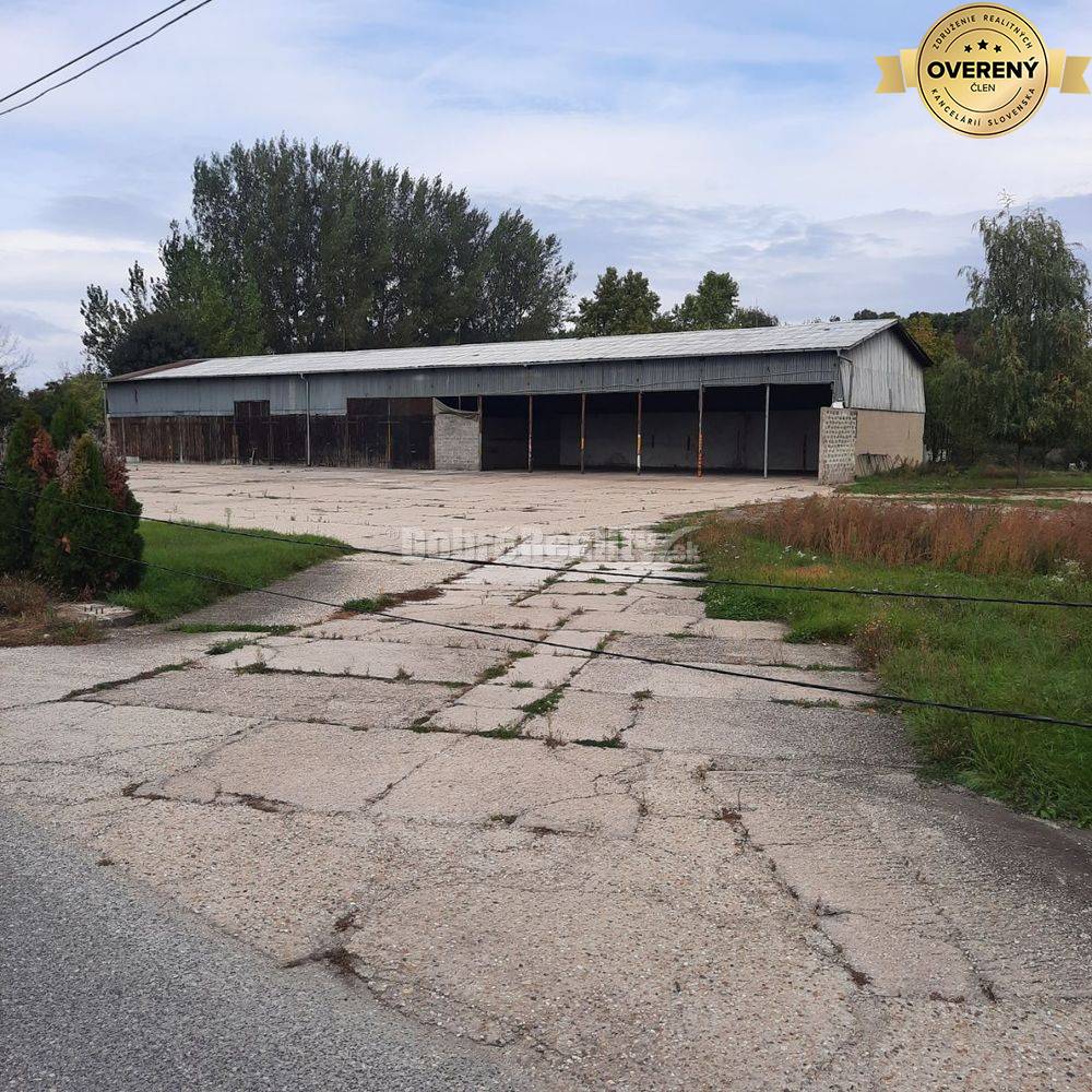 Dobré reality ponúkajú na predaj areál na podnikanie, s možnosťou vlas