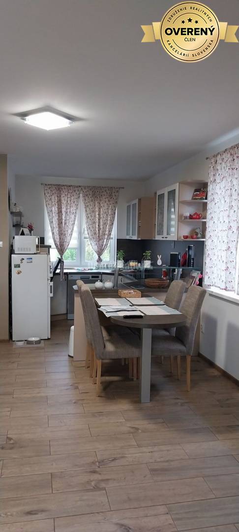 Na predaj moderný rodinný dom v tichej časti Beladíc – Pustý Chotár