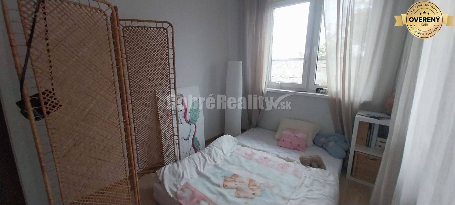 Na predaj moderný rodinný dom v tichej časti Beladíc – Pustý Chotár