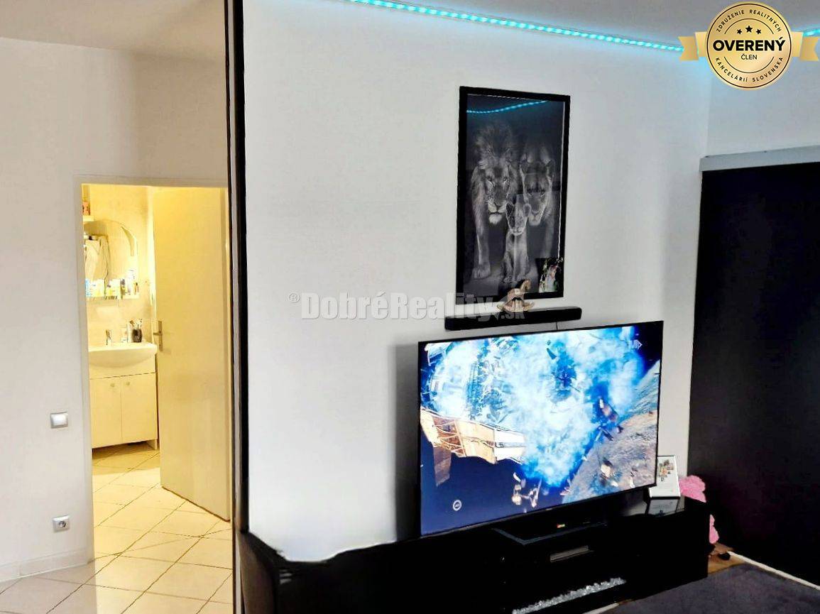 Rezervované -nízkoenergetický 2izb. domček v centre