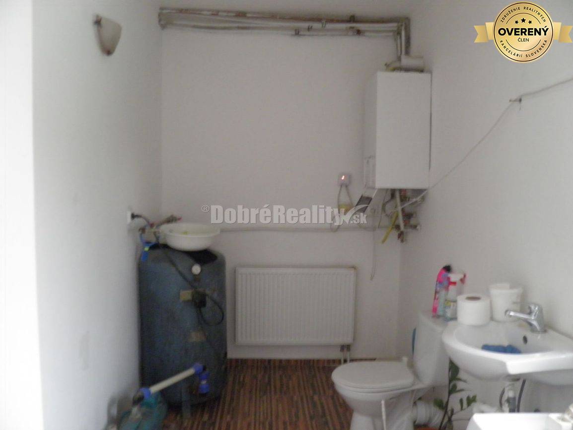 RK Dobré reality predáva v spolupráci s majiteľom 4-izbový rodinný dom