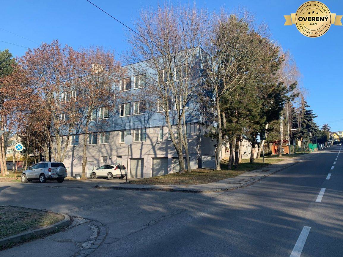 DOBRÉ REALITY - Priestory na prenájom, 30 m2, budova Allianz, Záhradní