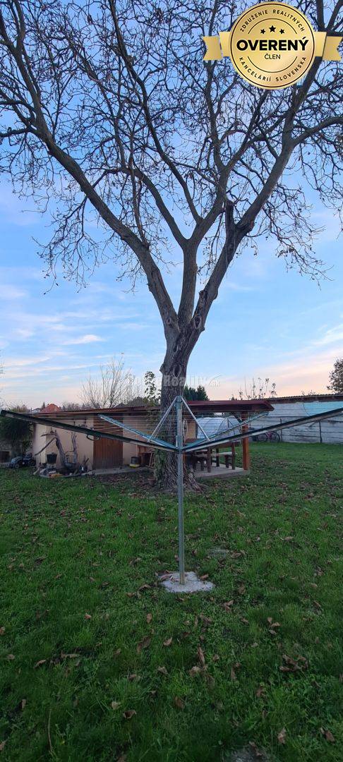 Dobré reality- IZBA na prenájom pre 1 osobu + záhrada za domom k užíva