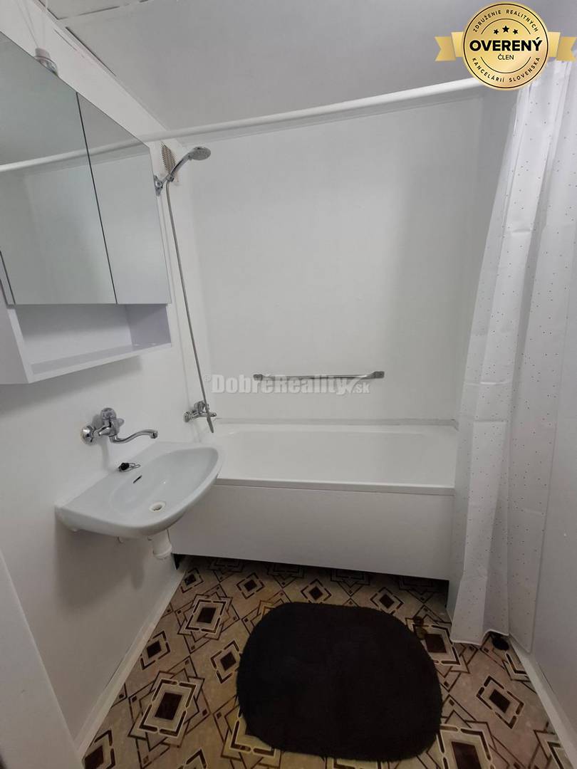 Prenajom 2 izb bytu na sidlisku Juh