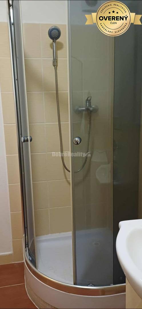 DOBRÉ REALITY ponúkajú na predaj 2 - izbový byt za výhodnú cenu na uli