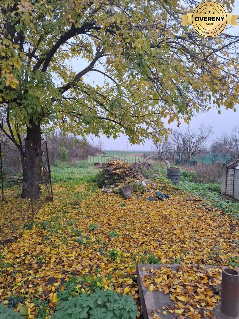 Dobre reality ponúkajú na predaj 4izb RD v Banove