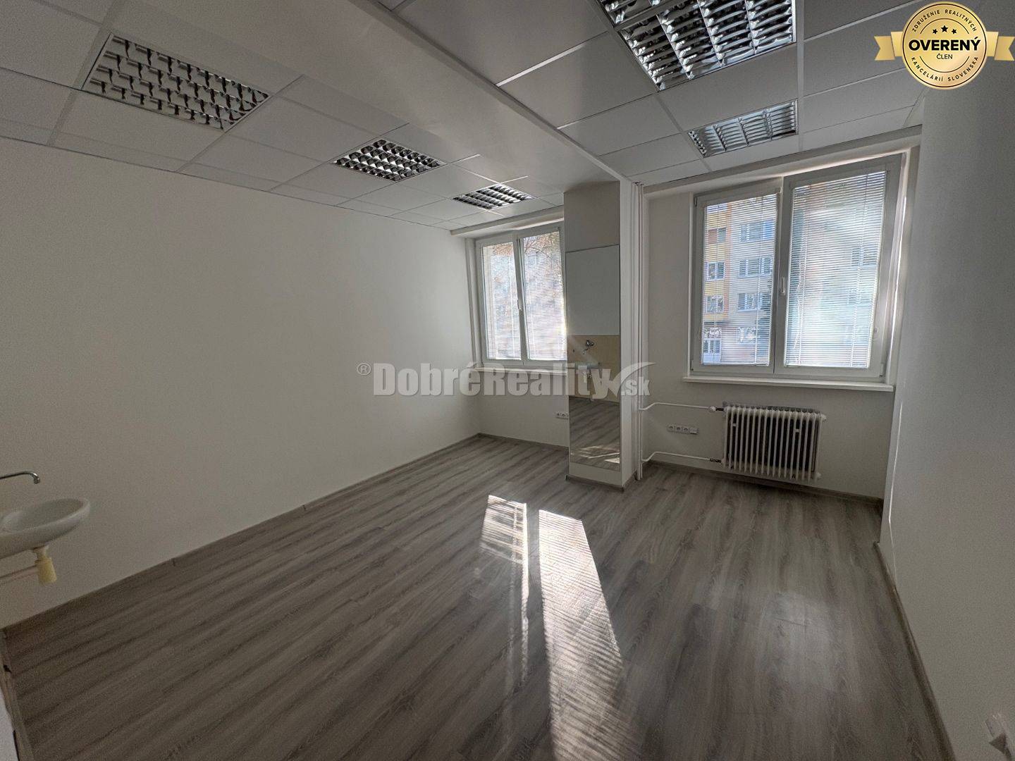 DOBRÉ REALITY. Na prenájom najlacnejšie komerčne priestory v Prievidzi