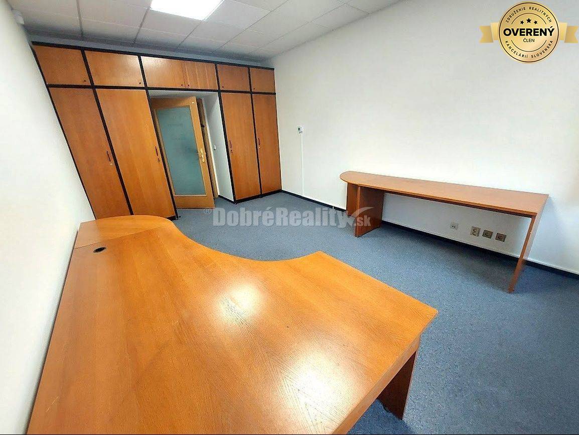 PRENÁJOM: KANCELÁRSKY PRIESTOR V CENTRE BANSKEJ BYSTRICE