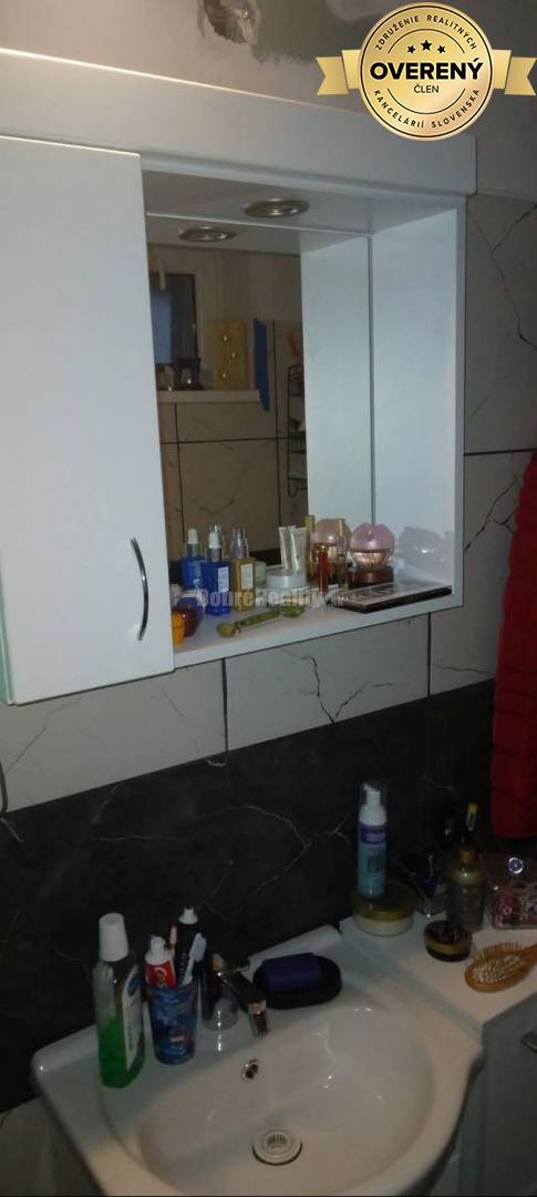 REZERVOVANÝ! Dobré reality vám ponúkajú na predaj rekonštruovaný rodin