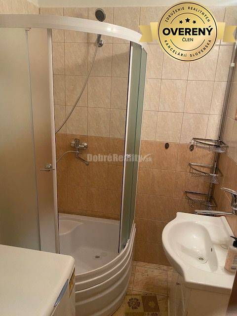 DOBRÉ REALITY - PREDAJ : 1 izbový byt, Považská Bystrica