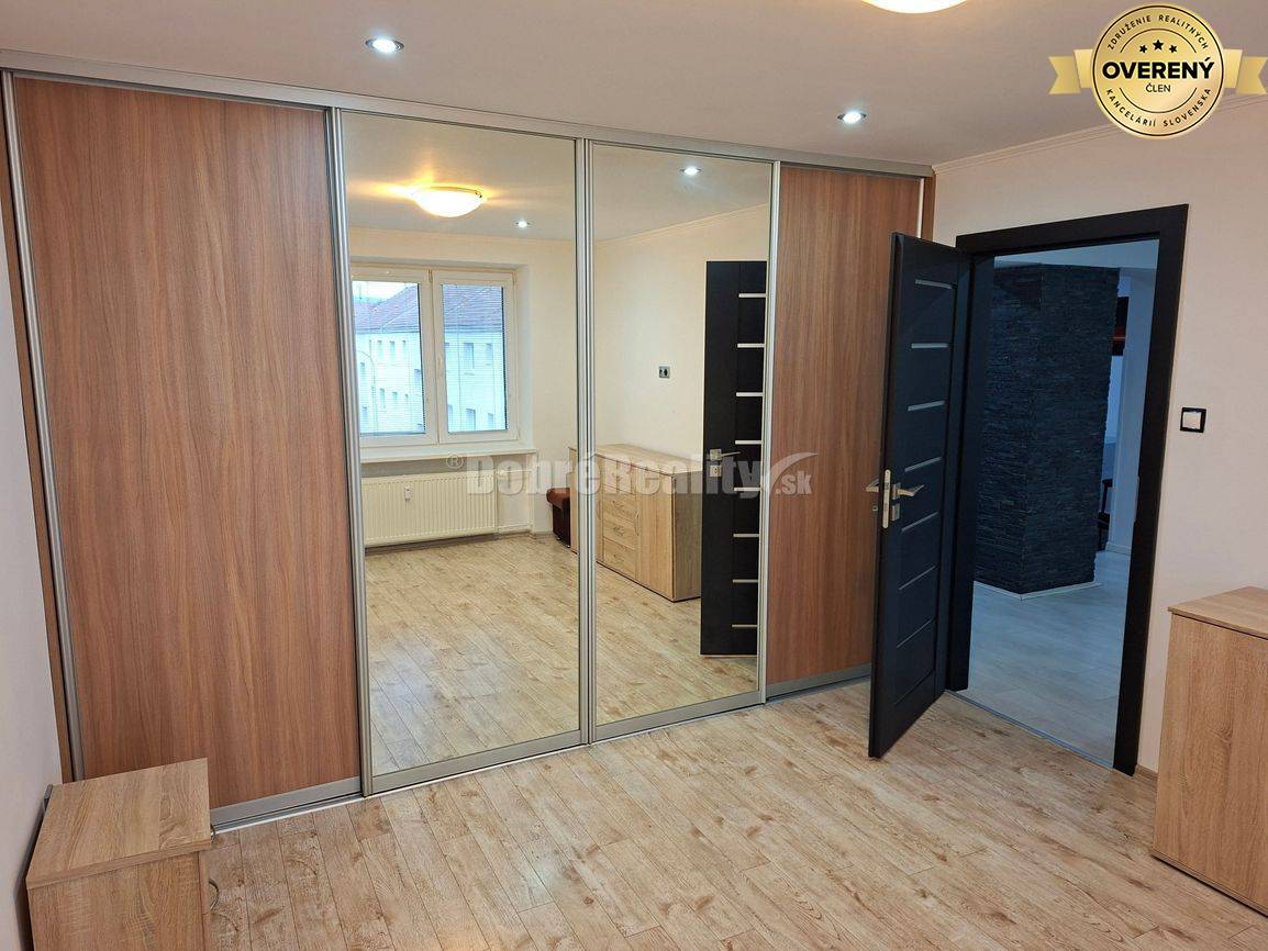 DOBRÉ REALITY - Krásny 2-i. byt na prenájom na Starom sídlisku
