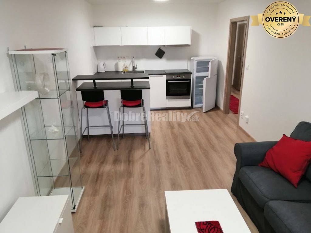 PRENÁJOM: MODERNÝ, ZARIADENÝ 2 IZBOVÝ BYT PRI NEMOCNICI F. D. R.