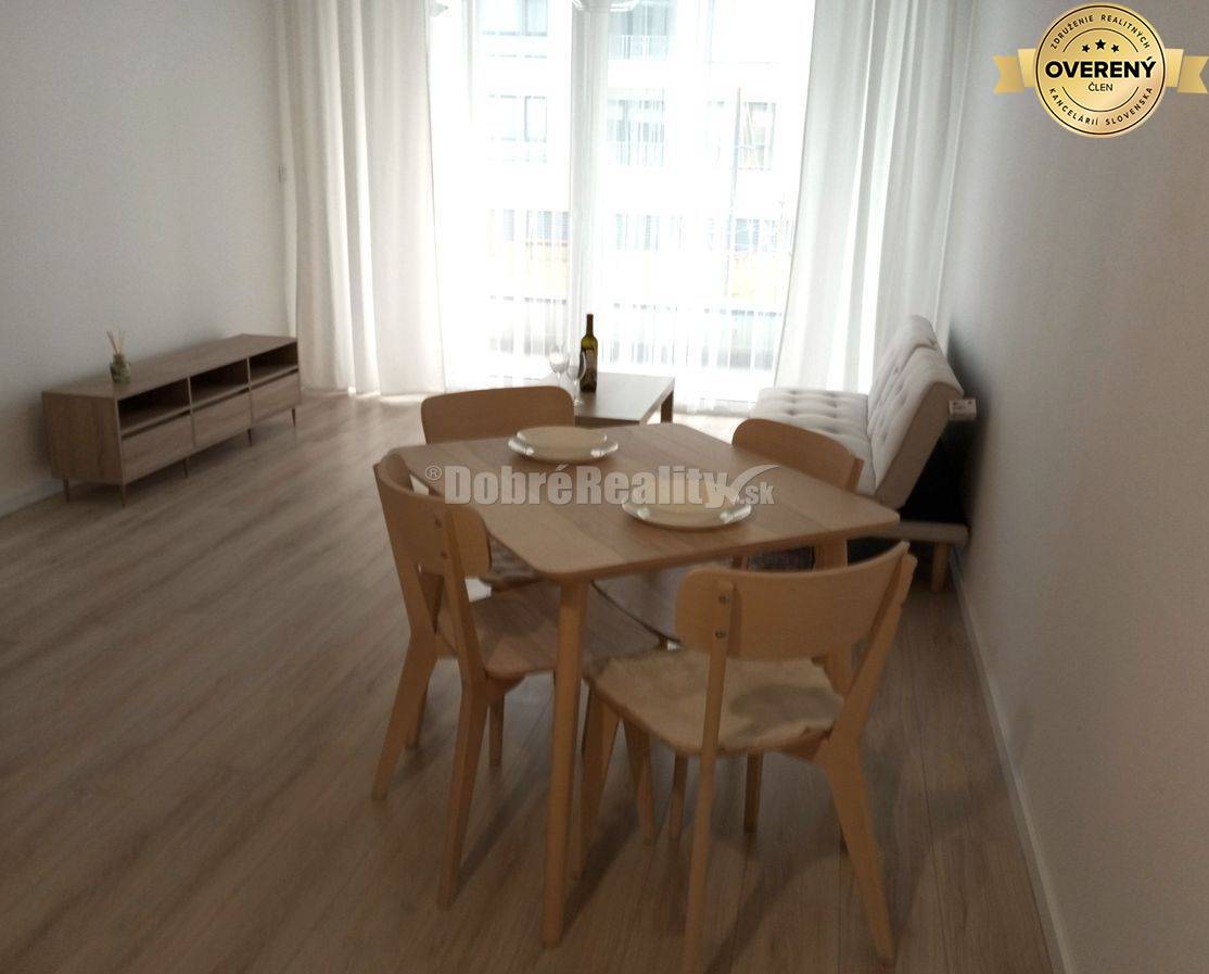 Dvojizbový byt v Seredi na PRENÁJOM