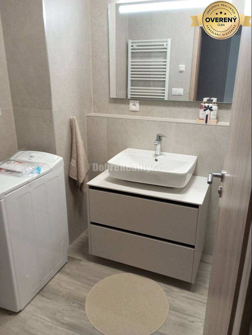 Dvojizbový byt v Seredi na PRENÁJOM