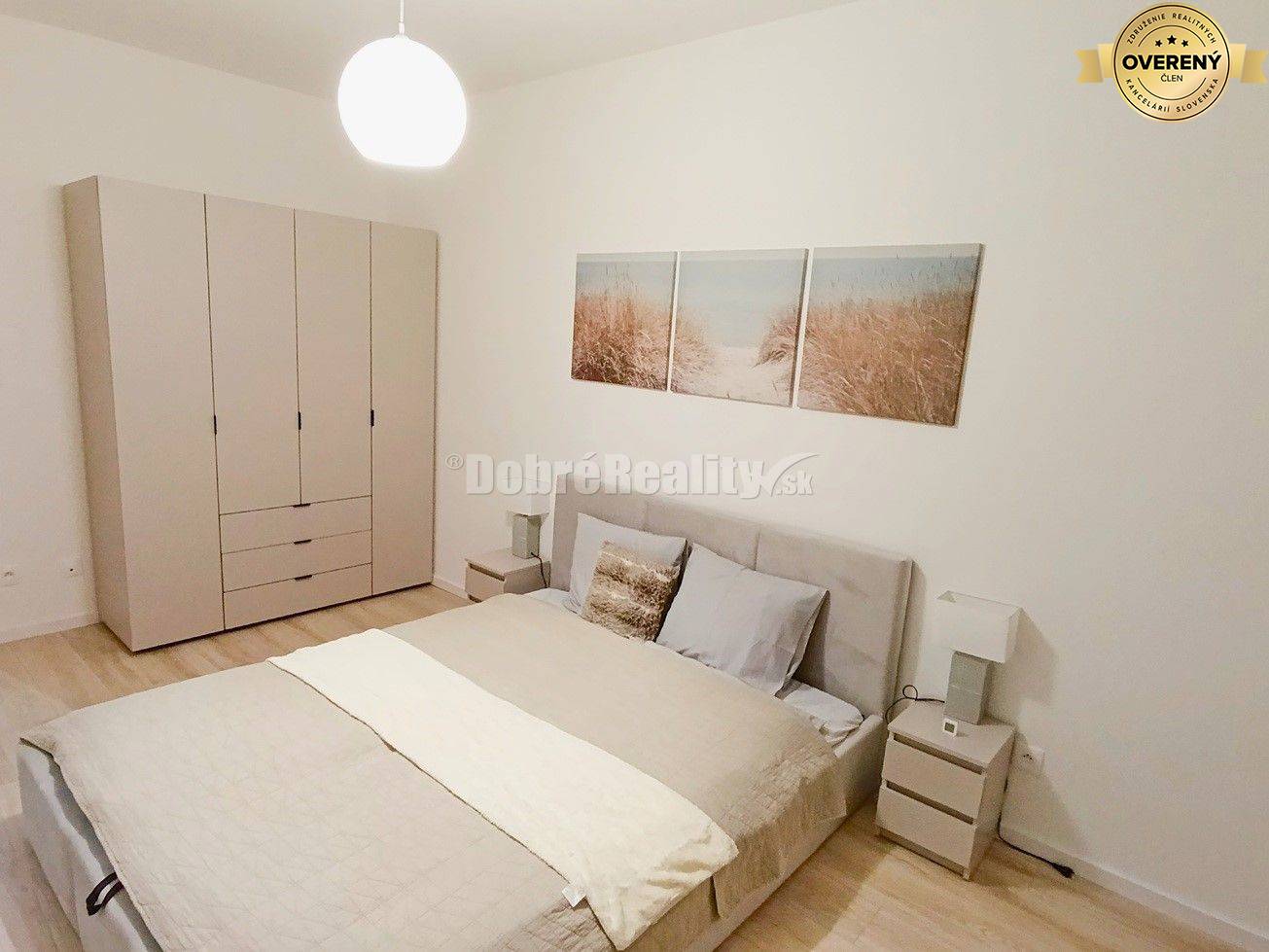 Dvojizbový byt v Seredi na PRENÁJOM