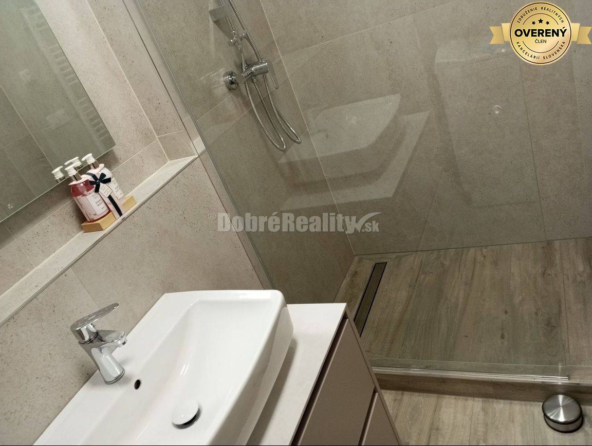 Dvojizbový byt v Seredi na PRENÁJOM