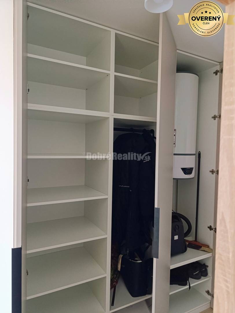 Dvojizbový byt v Seredi na PRENÁJOM